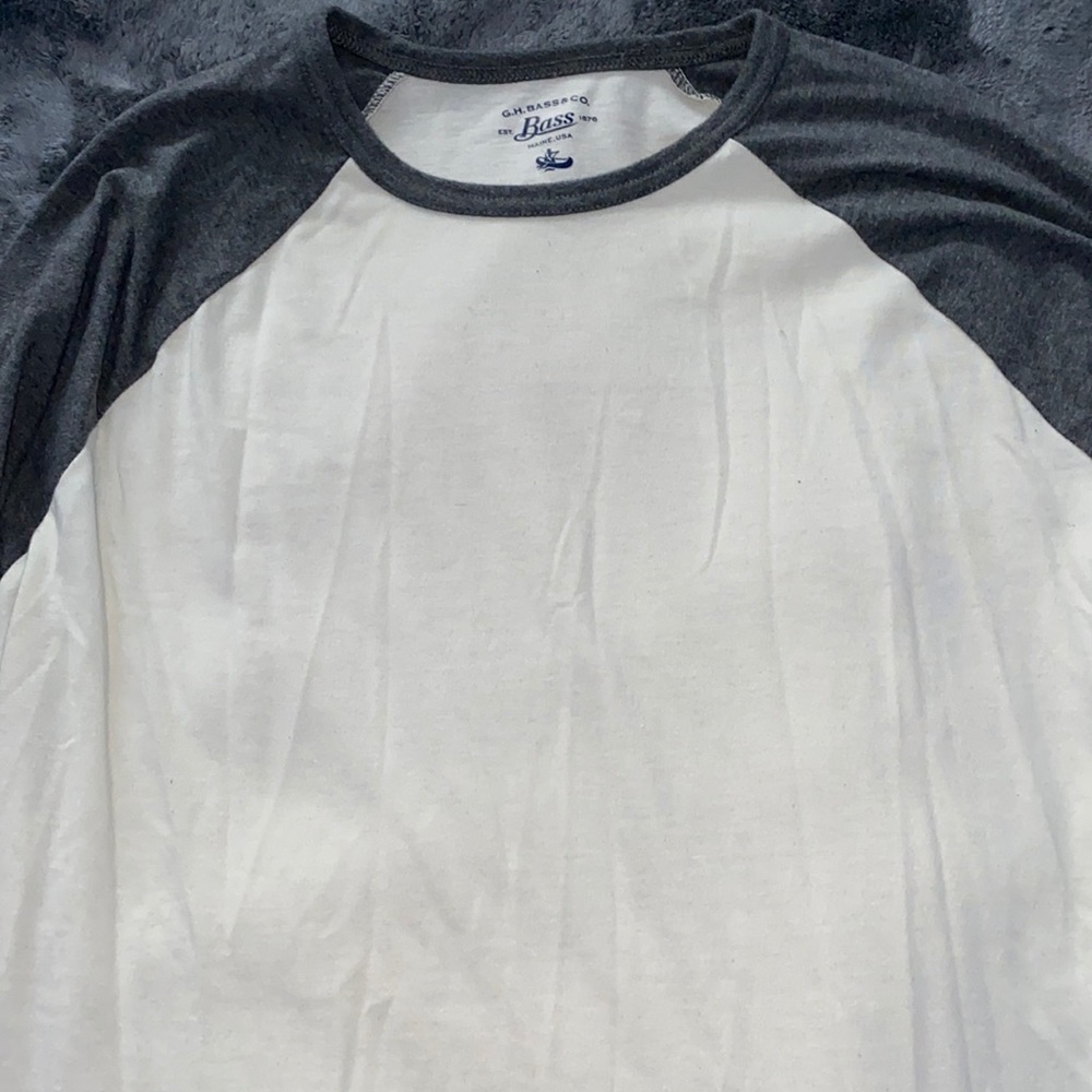 G.H Bass & CO Long Sleeve